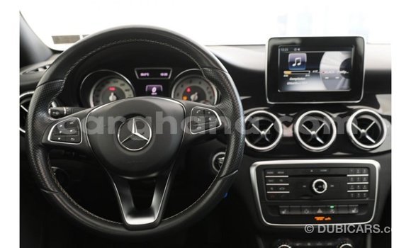 Buy Import Mercedes‒Benz 250 White Car in Import - Dubai in Ashanti Buy Import Mercedes‒Benz 250 White Car in Import - Dubai in Ashanti