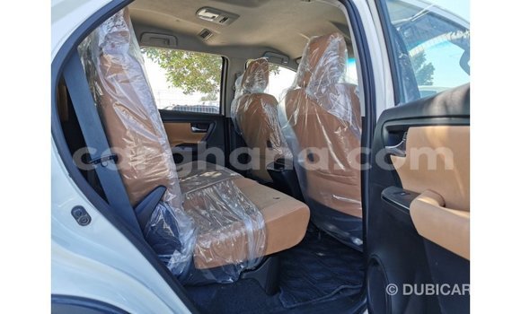 Ra Imported Toyota Fortuner funfun Ọkọ̀ in Import - Dubai ni Ashanti Ra Imported Toyota Fortuner funfun Ọkọ̀ in Import - Dubai ni Ashanti