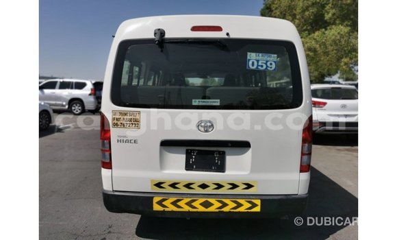 Sayi Imported Toyota Hiace White Mota in Import - Dubai a Ashanti Sayi Imported Toyota Hiace White Mota in Import - Dubai a Ashanti