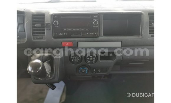 Sayi Imported Toyota Hiace White Mota in Import - Dubai a Ashanti Sayi Imported Toyota Hiace White Mota in Import - Dubai a Ashanti