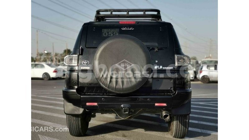 Big with watermark toyota fj cruiser ashanti import dubai 16179