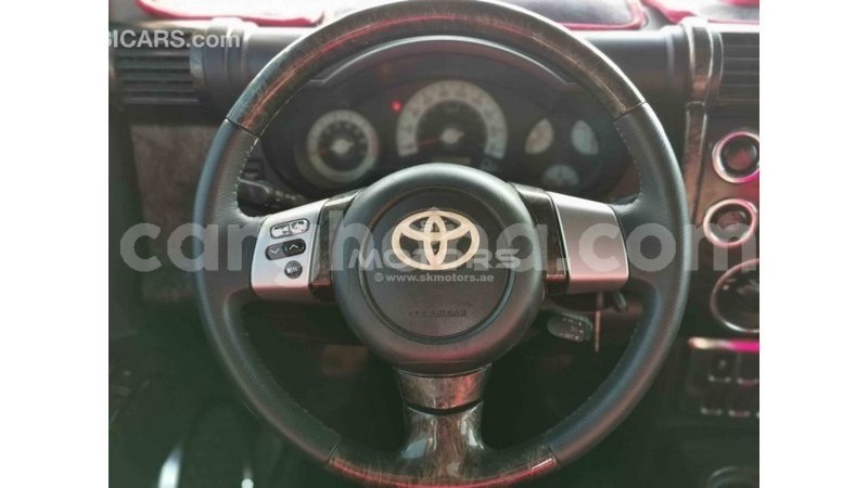 Big with watermark toyota fj cruiser ashanti import dubai 16179