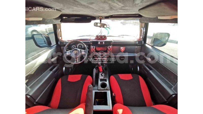 Big with watermark toyota fj cruiser ashanti import dubai 16179