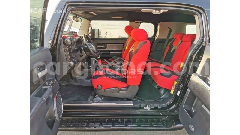 Big with watermark toyota fj cruiser ashanti import dubai 16179