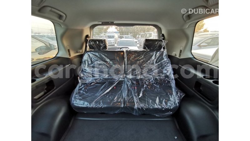 Big with watermark toyota land cruiser ashanti import dubai 16183