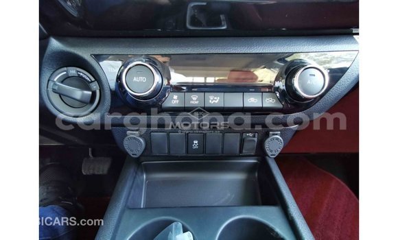 Buy Import Toyota Hilux Black Car in Import - Dubai in Ashanti Buy Import Toyota Hilux Black Car in Import - Dubai in Ashanti