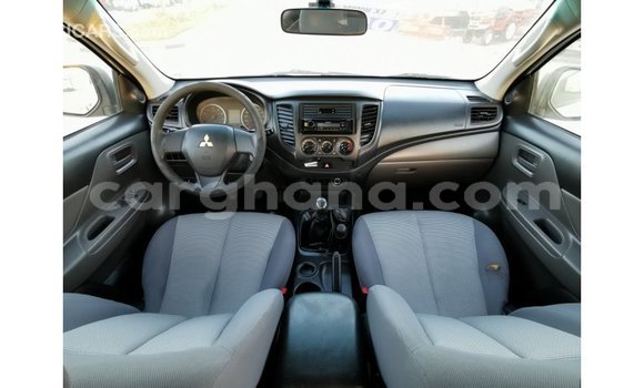 Buy Import Mitsubishi L200 White Car in Import - Dubai in Ashanti Buy Import Mitsubishi L200 White Car in Import - Dubai in Ashanti
