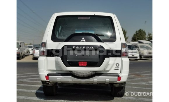 Buy Import Mitsubishi Pajero White Car in Import - Dubai in Ashanti Buy Import Mitsubishi Pajero White Car in Import - Dubai in Ashanti