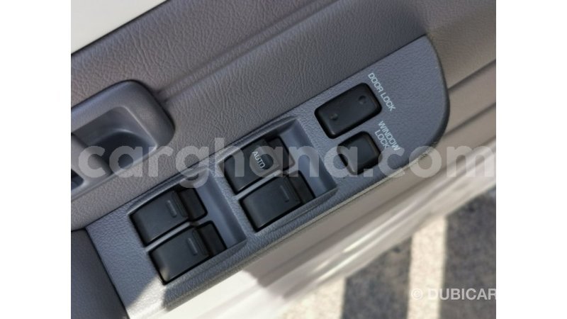 Big with watermark toyota land cruiser ashanti import dubai 16216