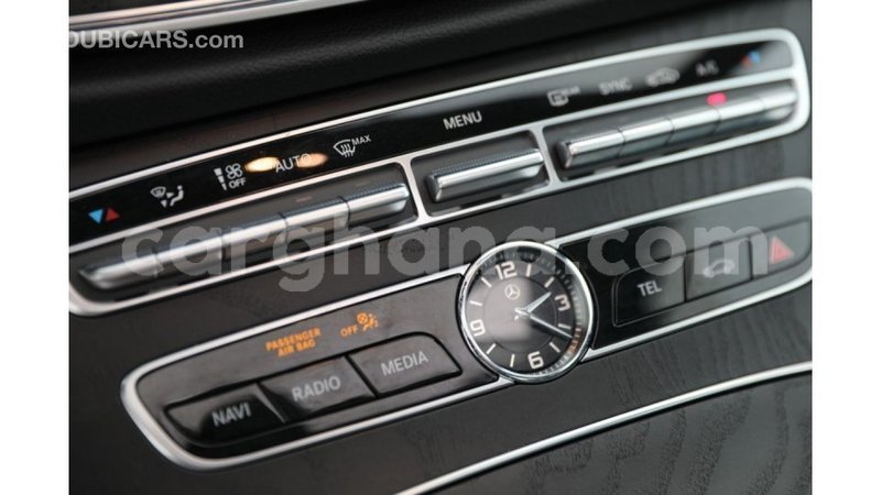 Big with watermark mercedes benz a200 ashanti import dubai 16237