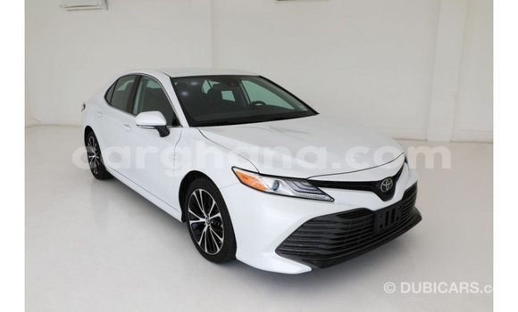 Sayi Imported Toyota Camry White Mota in Import - Dubai a Ashanti Sayi Imported Toyota Camry White Mota in Import - Dubai a Ashanti