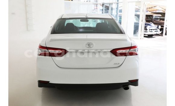 Sayi Imported Toyota Camry White Mota in Import - Dubai a Ashanti Sayi Imported Toyota Camry White Mota in Import - Dubai a Ashanti