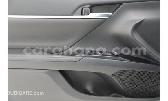 Sayi Imported Toyota Camry White Mota in Import - Dubai a Ashanti Sayi Imported Toyota Camry White Mota in Import - Dubai a Ashanti