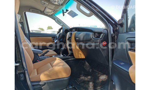 Sayi Imported Toyota Fortuner Black Mota in Import - Dubai a Ashanti Sayi Imported Toyota Fortuner Black Mota in Import - Dubai a Ashanti