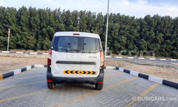 Ra Imported Renault 19 funfun Ọkọ̀ in Import - Dubai ni Ashanti Ra Imported Renault 19 funfun Ọkọ̀ in Import - Dubai ni Ashanti