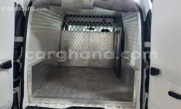 Ra Imported Renault 19 funfun Ọkọ̀ in Import - Dubai ni Ashanti Ra Imported Renault 19 funfun Ọkọ̀ in Import - Dubai ni Ashanti