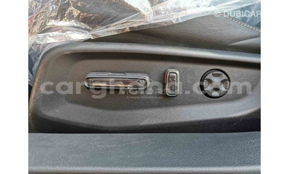 Buy Import Honda C Red Bike in Import - Dubai in Ashanti Buy Import Honda C Red Bike in Import - Dubai in Ashanti