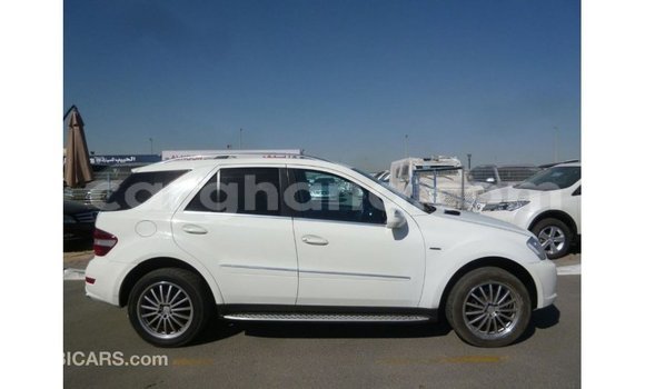 Ra Imported Mercedes-Benz A200 funfun Ọkọ̀ in Import - Dubai ni Ashanti Ra Imported Mercedes-Benz A200 funfun Ọkọ̀ in Import - Dubai ni Ashanti