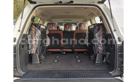 Ra Imported Toyota Land Cruiser funfun Ọkọ̀ in Import - Dubai ni Ashanti Ra Imported Toyota Land Cruiser funfun Ọkọ̀ in Import - Dubai ni Ashanti