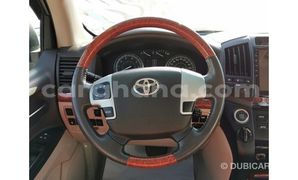 Ra Imported Toyota Land Cruiser Miiran Ọkọ̀ in Import - Dubai ni Ashanti Ra Imported Toyota Land Cruiser Miiran Ọkọ̀ in Import - Dubai ni Ashanti