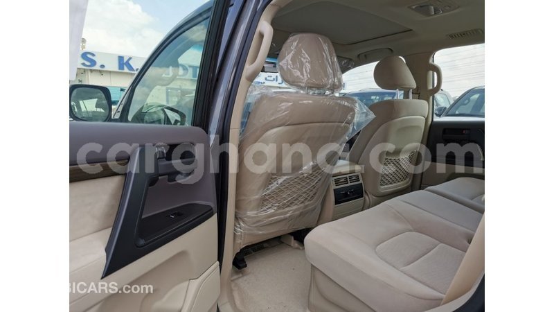 Big with watermark toyota land cruiser ashanti import dubai 16297