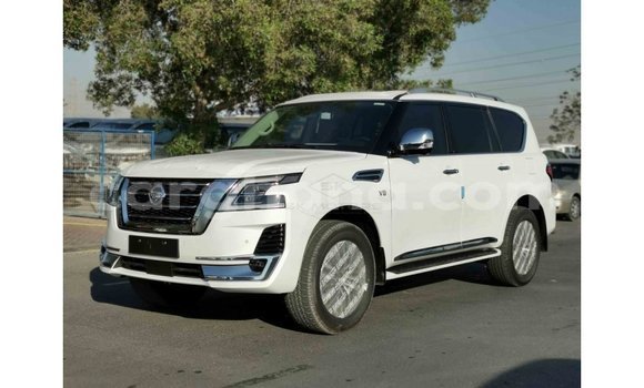 Buy Import Nissan Patrol White Car in Import - Dubai in Ashanti Buy Import Nissan Patrol White Car in Import - Dubai in Ashanti