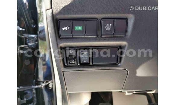 Buy Import Nissan Patrol White Car in Import - Dubai in Ashanti Buy Import Nissan Patrol White Car in Import - Dubai in Ashanti