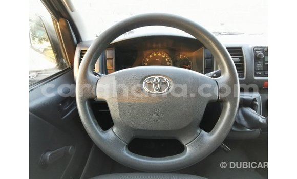 Ra Imported Toyota Hiace funfun Ọkọ̀ in Import - Dubai ni Ashanti Ra Imported Toyota Hiace funfun Ọkọ̀ in Import - Dubai ni Ashanti