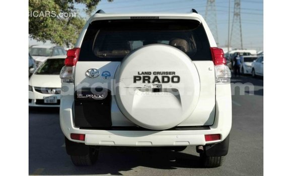 Sayi Imported Toyota Prado White Mota in Import - Dubai a Ashanti Sayi Imported Toyota Prado White Mota in Import - Dubai a Ashanti