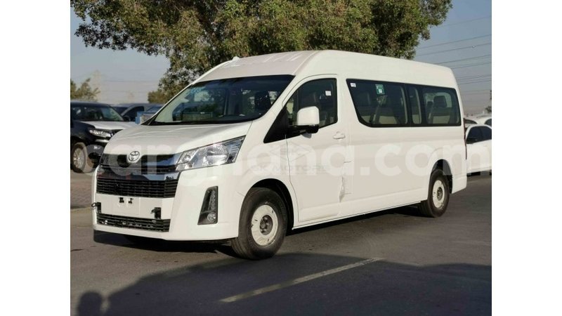 Big with watermark toyota hiace ashanti import dubai 16327