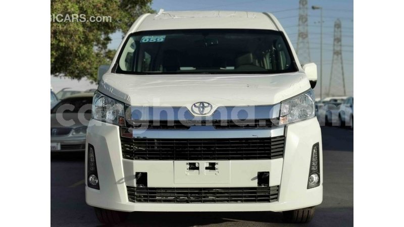 Big with watermark toyota hiace ashanti import dubai 16327