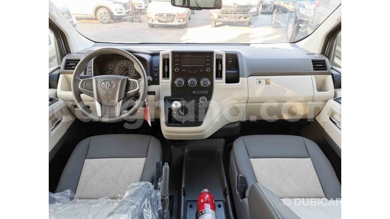 Big with watermark toyota hiace ashanti import dubai 16327