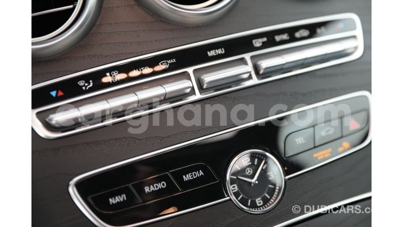 Big with watermark mercedes benz a200 ashanti import dubai 16341