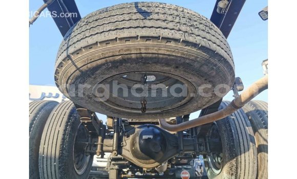 Sayi Imported Mitsubishi Fuso White Babbar mota in Import - Dubai a Ashanti Sayi Imported Mitsubishi Fuso White Babbar mota in Import - Dubai a Ashanti