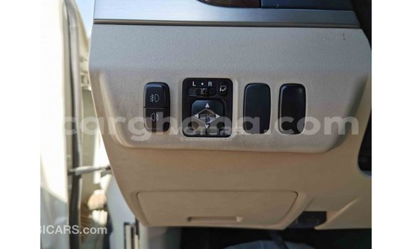 Sayi Imported Mitsubishi Pajero White Mota in Import - Dubai a Ashanti Sayi Imported Mitsubishi Pajero White Mota in Import - Dubai a Ashanti