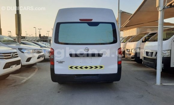Ra Imported Nissan Urvan funfun Ọkọ̀ in Import - Dubai ni Ashanti Ra Imported Nissan Urvan funfun Ọkọ̀ in Import - Dubai ni Ashanti