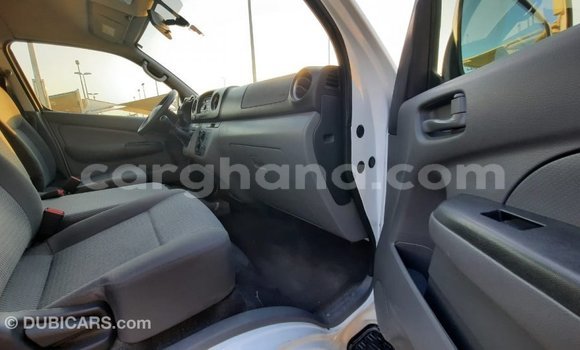 Ra Imported Nissan Urvan funfun Ọkọ̀ in Import - Dubai ni Ashanti Ra Imported Nissan Urvan funfun Ọkọ̀ in Import - Dubai ni Ashanti
