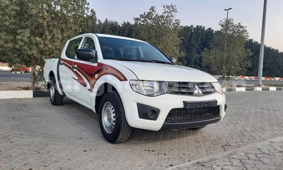 Ra Imported Mitsubishi L200 funfun Ọkọ̀ in Import - Dubai ni Ashanti Ra Imported Mitsubishi L200 funfun Ọkọ̀ in Import - Dubai ni Ashanti