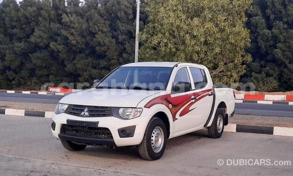 Ra Imported Mitsubishi L200 funfun Ọkọ̀ in Import - Dubai ni Ashanti Ra Imported Mitsubishi L200 funfun Ọkọ̀ in Import - Dubai ni Ashanti