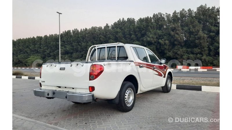 Big with watermark mitsubishi l200 ashanti import dubai 16366