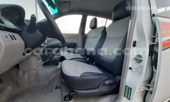 Ra Imported Mitsubishi L200 funfun Ọkọ̀ in Import - Dubai ni Ashanti Ra Imported Mitsubishi L200 funfun Ọkọ̀ in Import - Dubai ni Ashanti