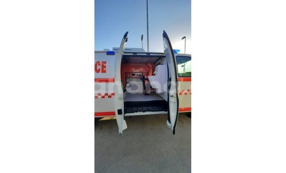 Ra Imported Chevrolet Express funfun Ọkọ̀ in Import - Dubai ni Ashanti Ra Imported Chevrolet Express funfun Ọkọ̀ in Import - Dubai ni Ashanti