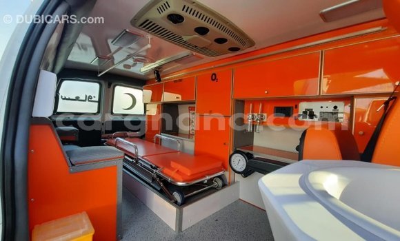 Ra Imported Chevrolet Express funfun Ọkọ̀ in Import - Dubai ni Ashanti Ra Imported Chevrolet Express funfun Ọkọ̀ in Import - Dubai ni Ashanti