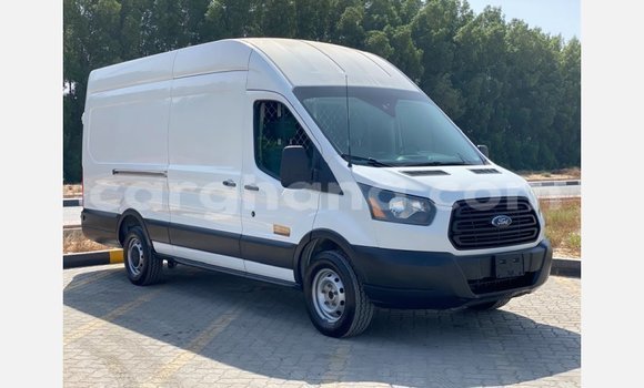 Buy Import FORD MUSTANG White Car in Import - Dubai in Ashanti Buy Import FORD MUSTANG White Car in Import - Dubai in Ashanti