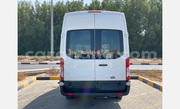 Buy Import FORD MUSTANG White Car in Import - Dubai in Ashanti Buy Import FORD MUSTANG White Car in Import - Dubai in Ashanti