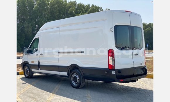 Buy Import FORD MUSTANG White Car in Import - Dubai in Ashanti Buy Import FORD MUSTANG White Car in Import - Dubai in Ashanti