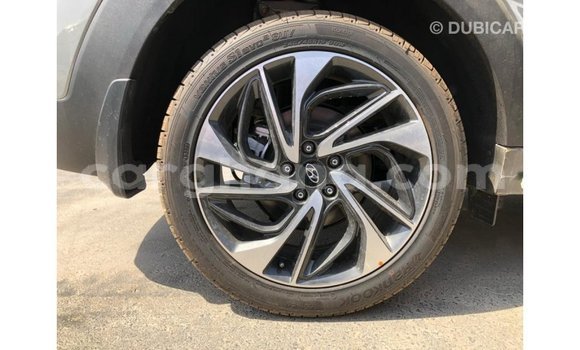 Ra Imported Hyundai Tucson Alawọ ewe Ọkọ̀ in Import - Dubai ni Ashanti Ra Imported Hyundai Tucson Alawọ ewe Ọkọ̀ in Import - Dubai ni Ashanti