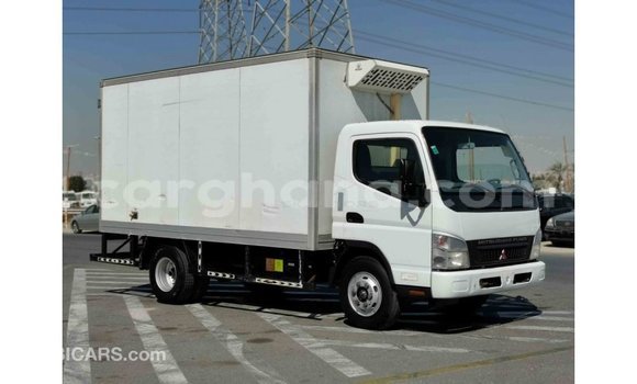 Buy Import Mitsubishi Carisma White Car in Import - Dubai in Ashanti Buy Import Mitsubishi Carisma White Car in Import - Dubai in Ashanti
