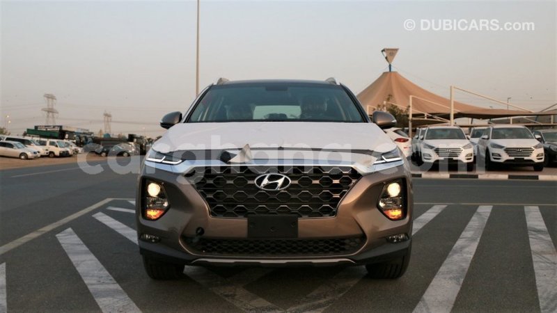 Big with watermark hyundai santa fe ashanti import dubai 16386