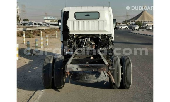 Buy Import Mitsubishi Fuso White Truck in Import - Dubai in Ashanti Buy Import Mitsubishi Fuso White Truck in Import - Dubai in Ashanti